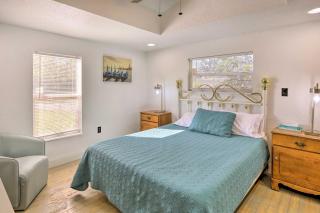 Pet-Friendly Home with Deck - 6 Mi to Cocoa Village! - Cocoa - 1
