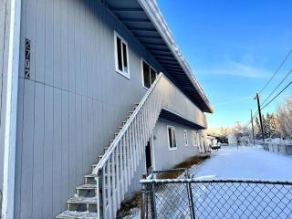 Comfortable 2BR Apt Central - Fairbanks - 2