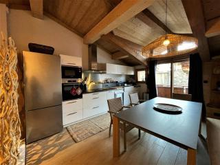Charmante maison de village rénovée 4 pièces, 3 niveaux, 80m², 6 pers, à St Marcel, proche pistes ski. - FR-1-452-381 - Saint-Marcel - 8