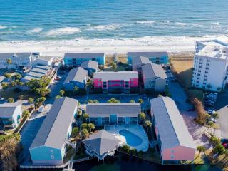 Villas on the Gulf #E7 - Flip Flop Inn - Pensacola Beach - 0