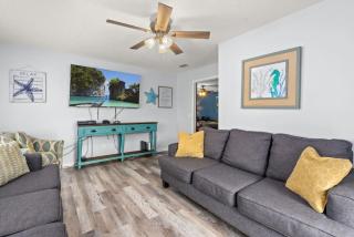 Sand Castle-Pool, Game Rooms, covered outdoor space with tiki bar, 1min walk to beach - 3