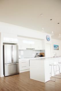 TWO PELICANS Island Beach - 6