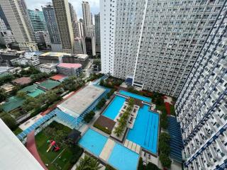 JAZZ Residences - 1 Bedroom with Balcony - Cable, Wifi & Netflix - Manila - 5