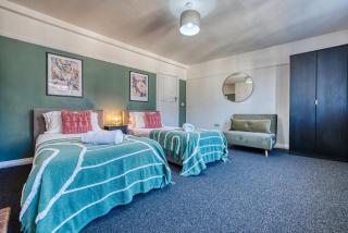 Brewery Loft - 3 Bedroom Bright Spacious apartment in the centre of town, Wifi, Netflix - 8