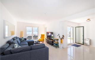 Stunning Home In Vinjerac With Kitchen - Vinjerac - 8