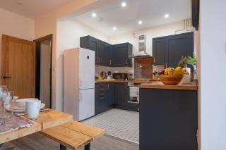 Hazel House - West Bromwich - 6