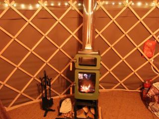 The Warren Yurt - Withyham - 8
