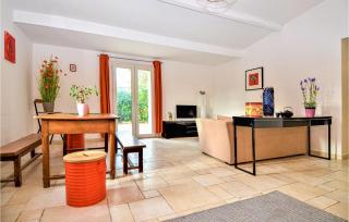 2 Bedroom Beautiful Home In Tavel - Tavel - 8