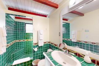 Condo #27 @ Beachside Villas - Dangriga - 4