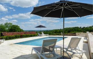 4 Bedroom Cozy Home In Monfaucon - Monfaucon - 4
