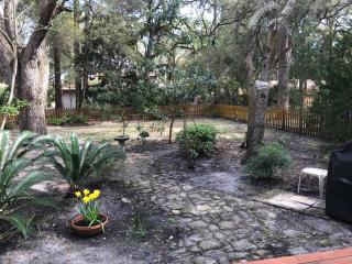 AZALEA COTTAGE DUPLEX Duplex - 6