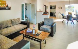 Awesome Home In Vrsi With Wifi - 8