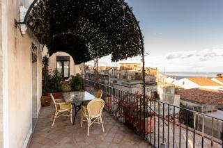 Raciti Palace - 6