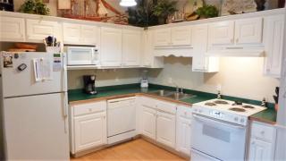 GUIDING LIGHT UNIT C - GROUNDFLOOR apts - Jekyll Island - 1