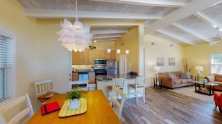MELLOW YELLOW home - Jekyll Island - 3