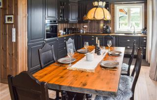 Lovely Home In Tuddal With Jacuzzi - 7