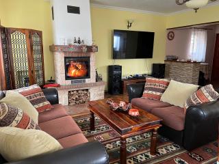 Horace Guesthouse POOL & HOT TUB & BIKES & RIVER - Dejani - 5