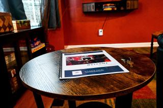 Amazing Large 3 Bed house with King Bed less than 10 miles to DTWN - Atlanta - 2