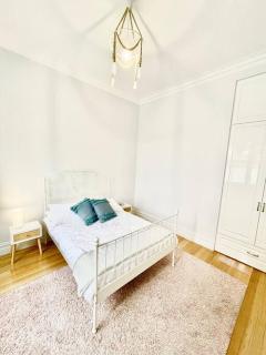 Garden Cottage - 7
