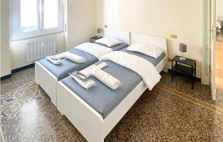 Pet Friendly Apartment In Genova - 5