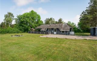 Lovely Home In Humble With Sauna - 2