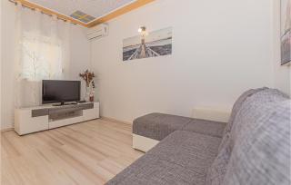 Awesome Apartment In Razanj - Ražanj - 6