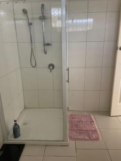 Private Room Near Melbourne Airport - 7