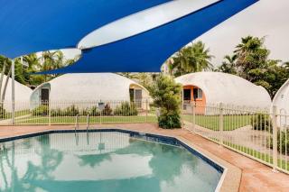 1 BR Famous Beach-Front Dome at Trinity Beach, Sleeps 4 - Trinity Beach - 3