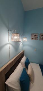 Chris -Nikol STUDIO - 3