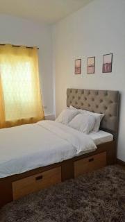 Night Blink Staycation And Rentals - Cainta - 9