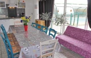 Lovely Home In Rochefort Du Gard - Rochefort-du-Gard - 1