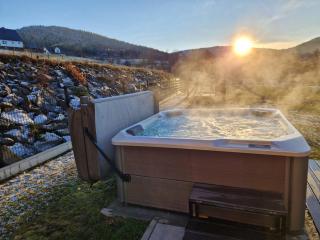 Zacna Chata domek z jacuzzi na wyłączność - Półrzeczki - 9