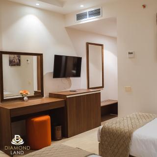 Diamond Land Hotel - 8
