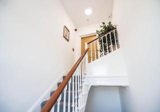 York Crescent Apartments - 4