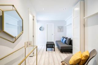 Acogedor estudio en Arturo Soria MD-Anderson E2 - 0