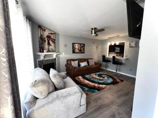 Luxury Townhome Jacksonville, NC - Jacksonville - 8