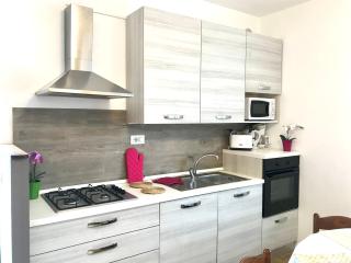 Casa Carolina Ground Floor Apartment 2-4 sleeps - 2