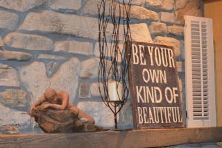 Carraig Mor Cottage - Beautiful House, Amazing Garden, Downtown Baileys Harbor - Baileys Harbor - 3
