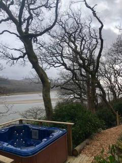 Waterside Cader Cabin with Hot Tub - Barmouth - 9