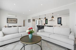 Pride of Pinot - Martinborough Holiday Home - Martinborough - 9