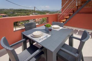 Mouse House with Sea View and Mini Pool - Plataniás - 3