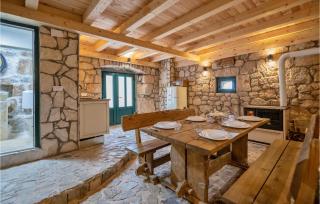 Lovely Home In Vrgorac With Wifi - Vrgorac - 9