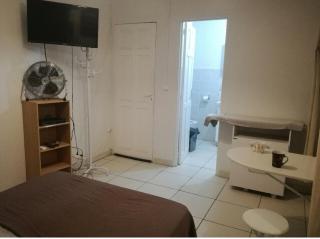 Studio meublé climatisé avec wifi à Desrochers Fort de France - Fort-de-France - 9