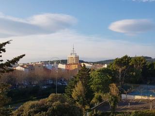 T2 avec Parking, Grande Terrasse, Chambre et Proche Plage - Quartier Môle - FR-1-702-37 - 4