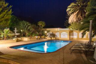 26 On Chamberlain Guest House - 0