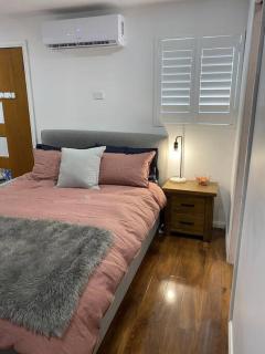 Dog friendly new humble abode In hotspot location - 3