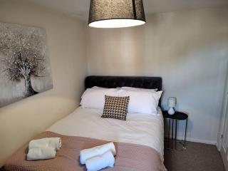 Ormonde Close 3 bed contractor family home Grantham - 8