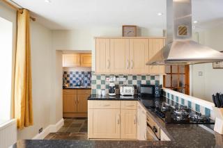 Fabulous 2 bedroom cottage in fantastic Clifton - Simply Check In - 1
