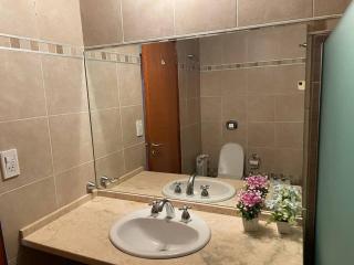 Departamento para 4 personas zona centrica - 1