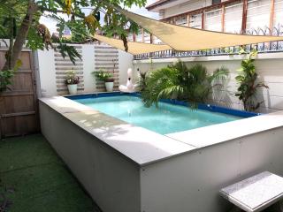 OnNut Pool Homestay - Amphoe Phra Khanong - 0